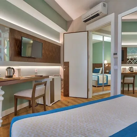 Crown Sunshine فندق سيدي